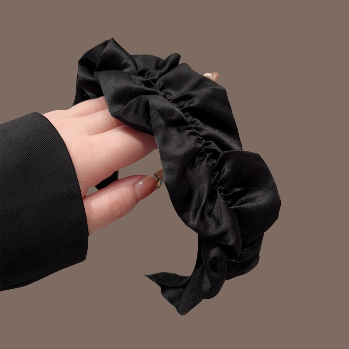 Mysterious Elegant Lightweight - Hair Clips 评论和价格